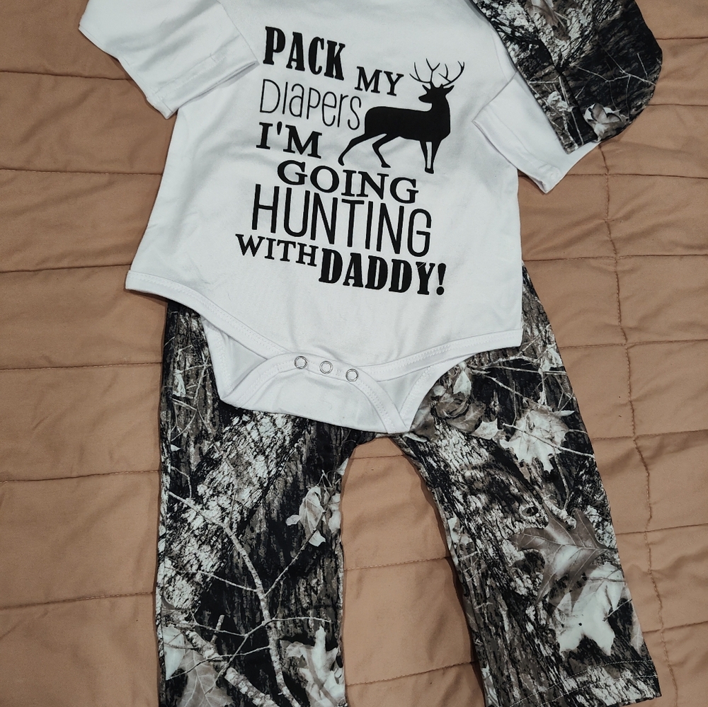 Hunting buddy outfit